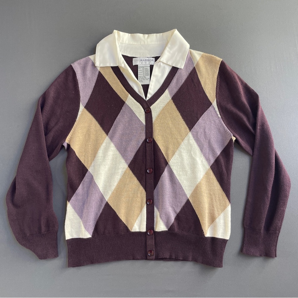 Sag Harbor Argyle V-Neck Sweater with White Collar
